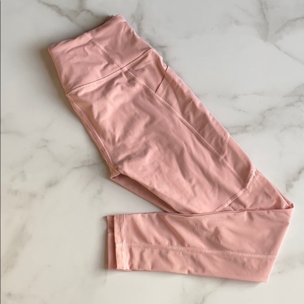 Pink Victoria’s Secret Legginga